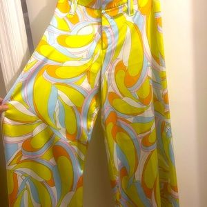 Zara size medium retro wide leg pants